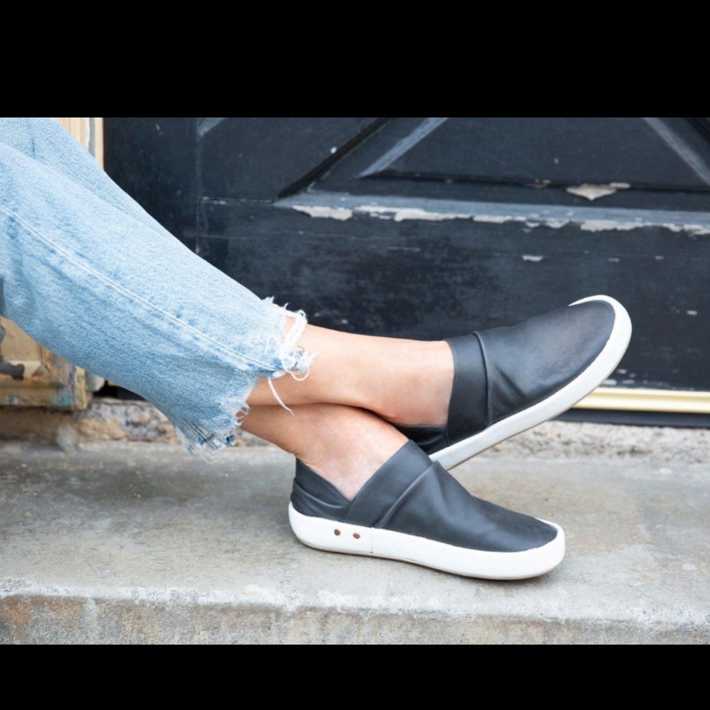 - Beek Yay Sneaker Black Leather color size  5 like new $325